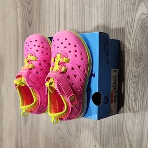 Stride Rite Phibian Pink Water Shoes Size 7